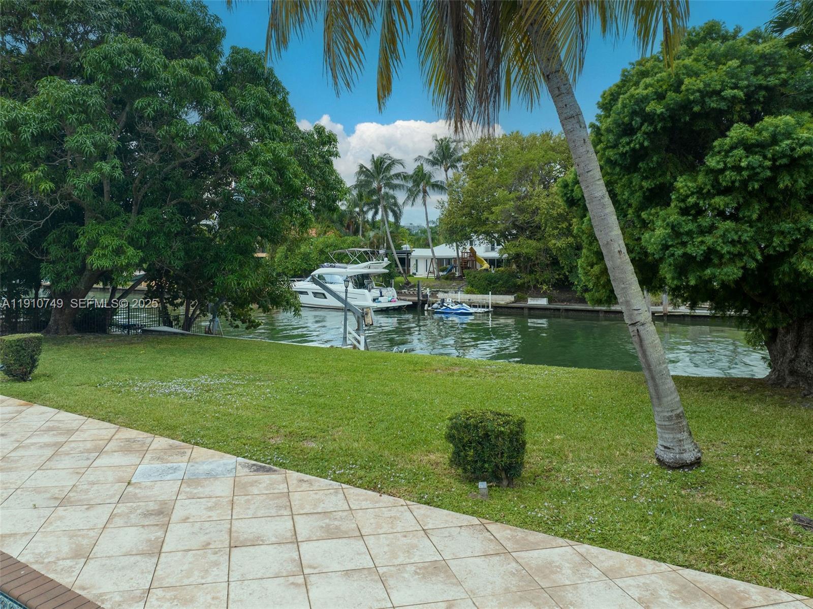 4403 Palm Ln Miami, FL 33137