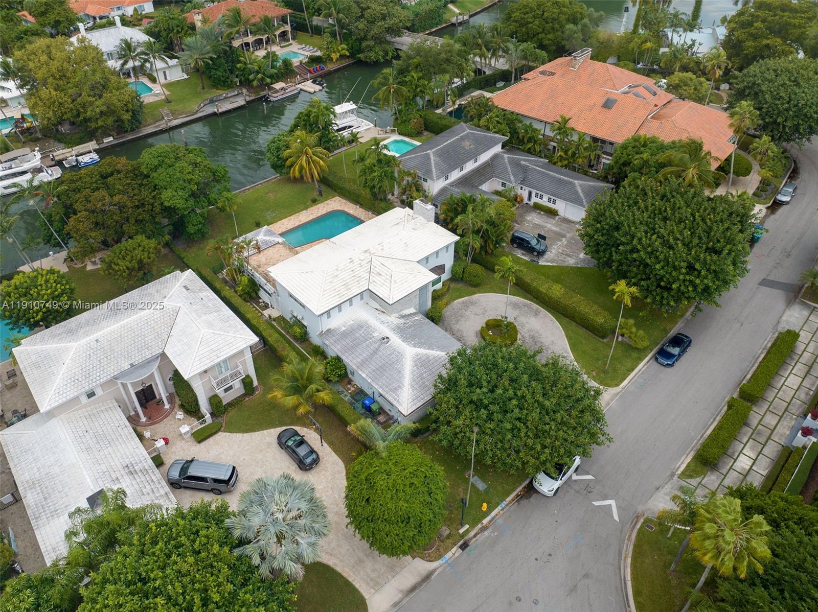 4403 Palm Ln Miami, FL 33137