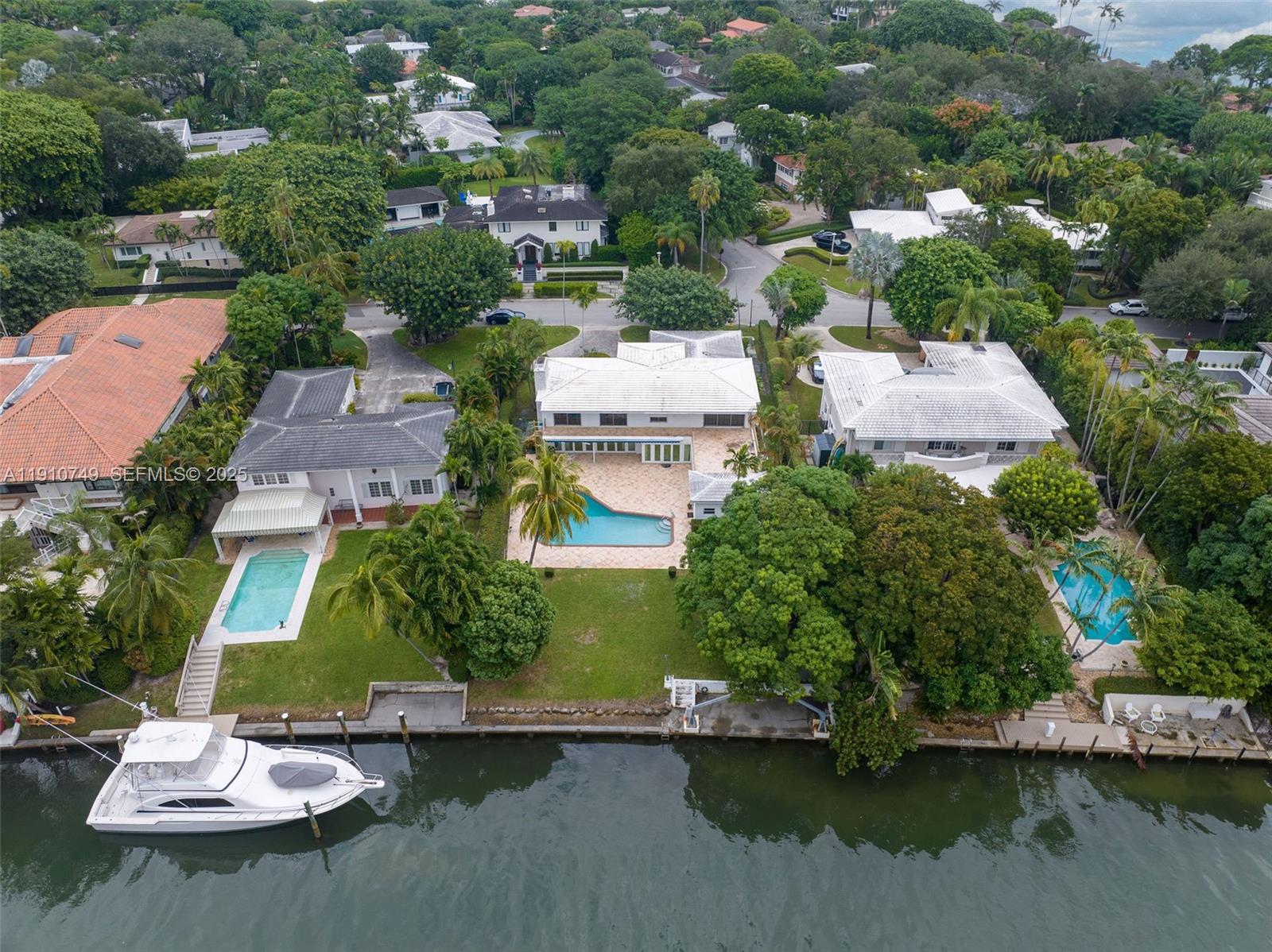 4403 Palm Ln Miami, FL 33137