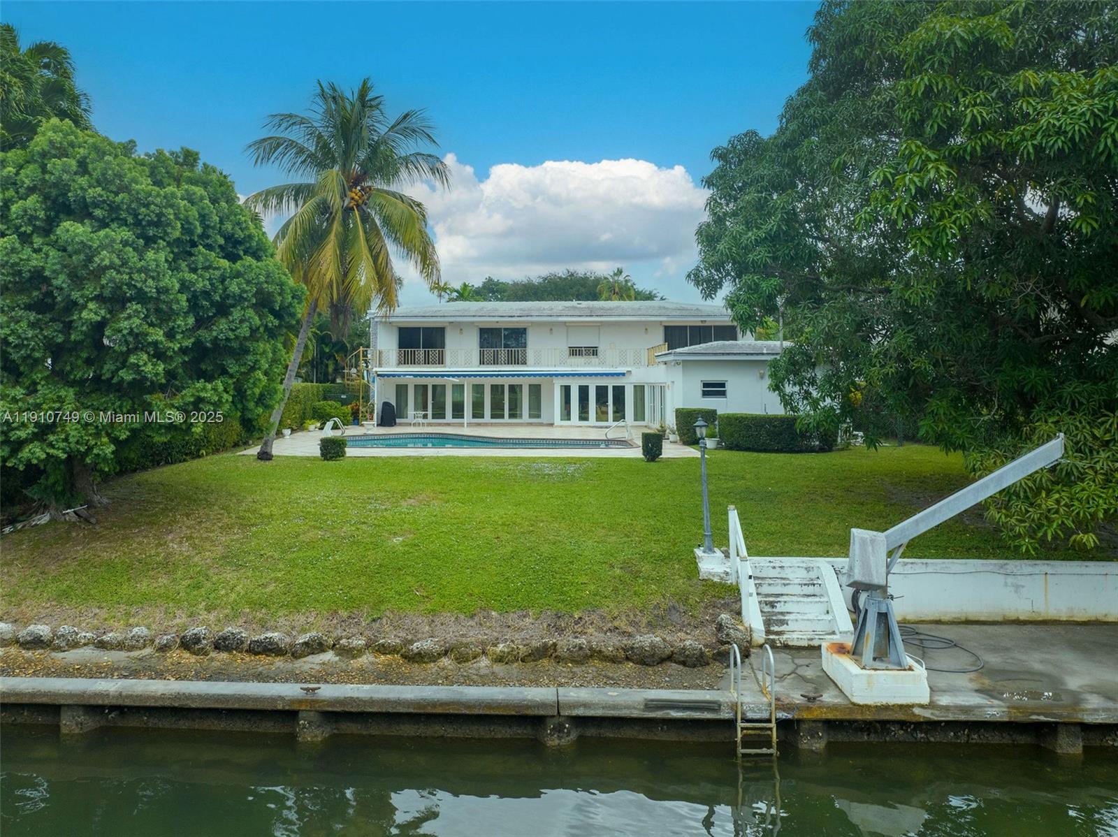 4403 Palm Ln Miami, FL 33137