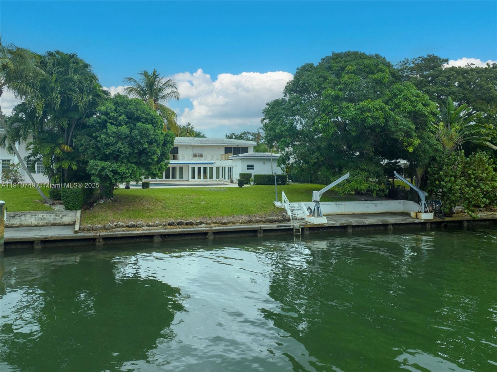 4403 Palm Ln Miami, FL 33137