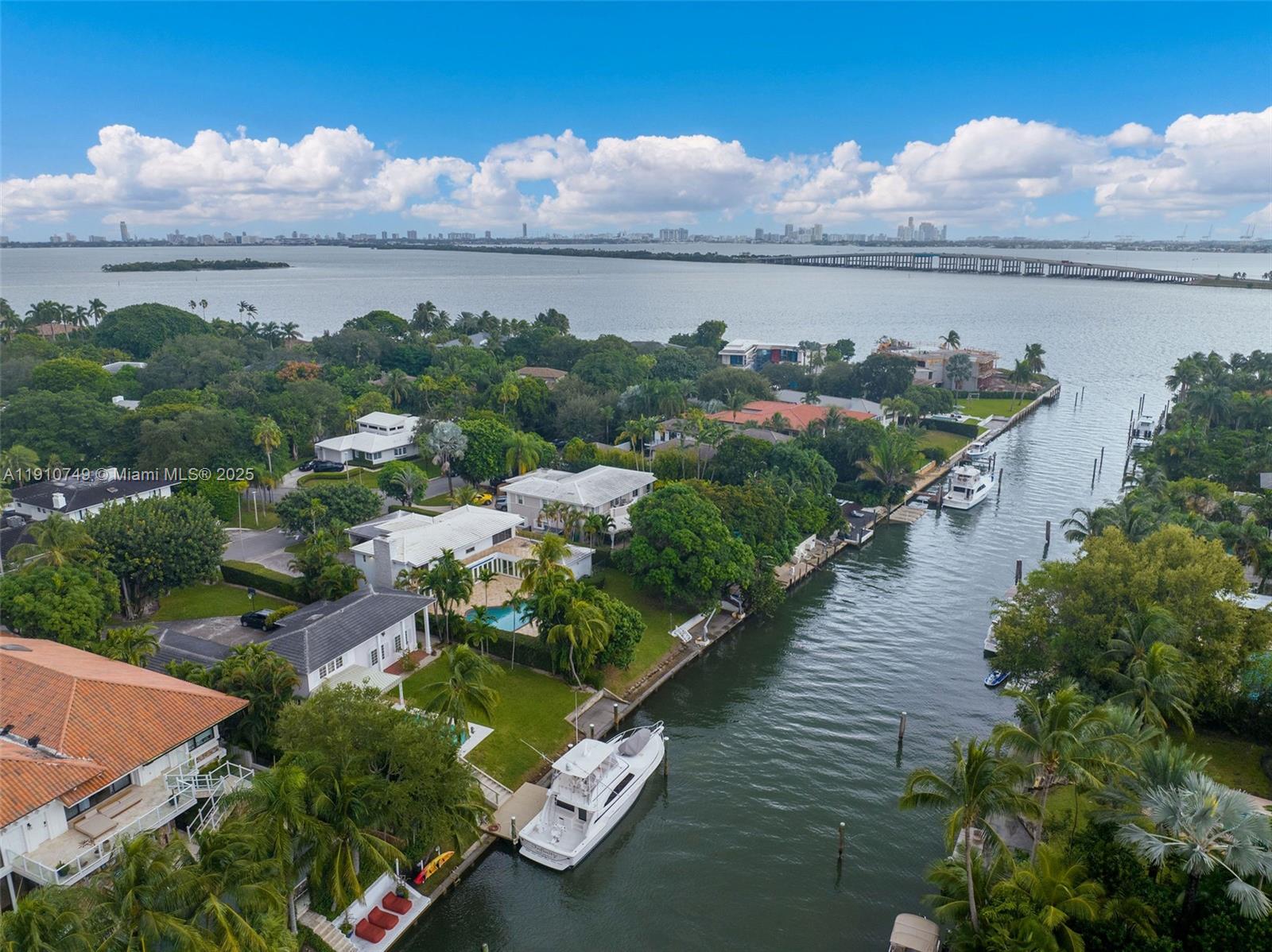 4403 Palm Ln Miami, FL 33137