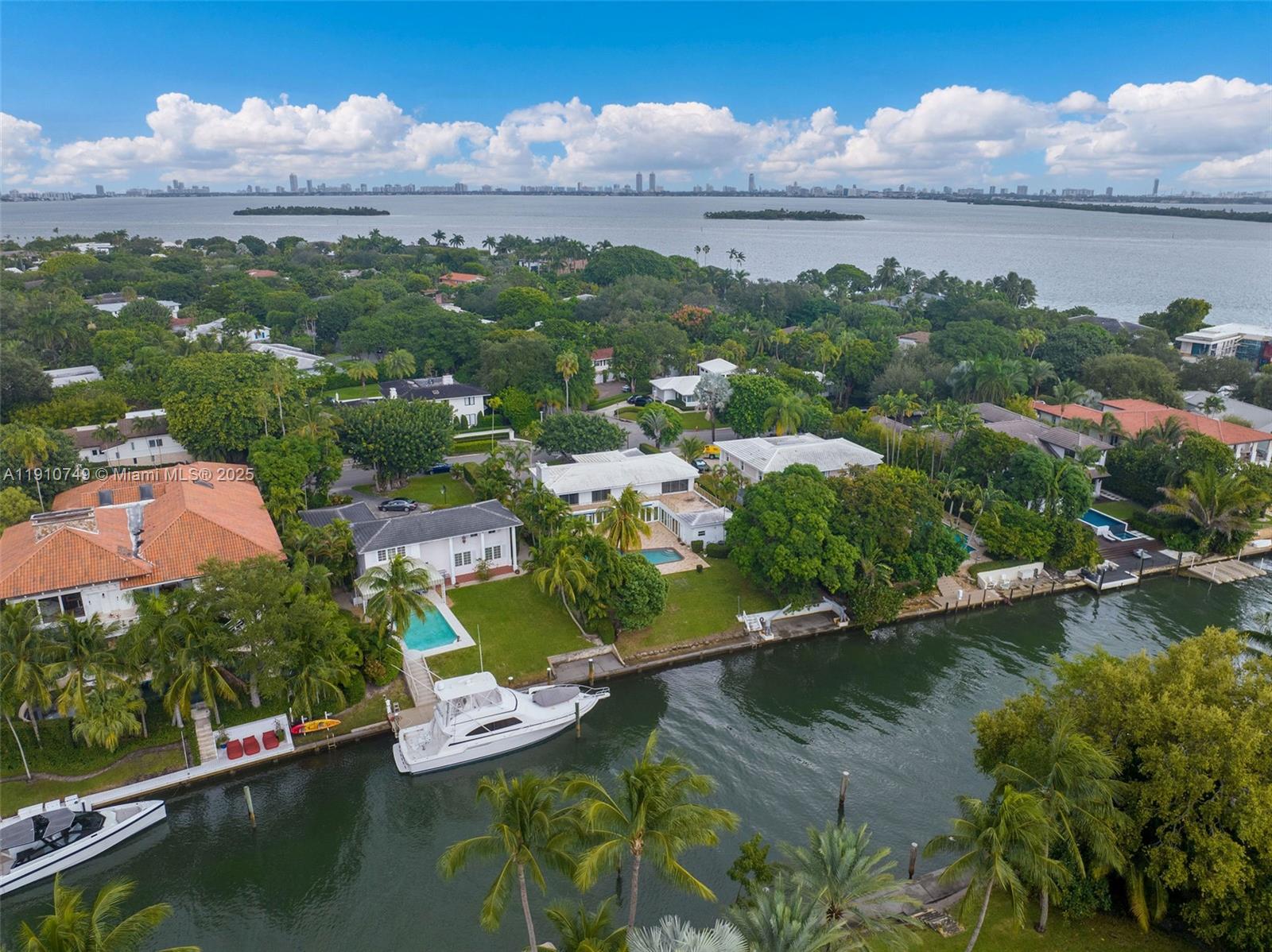 4403 Palm Ln Miami, FL 33137