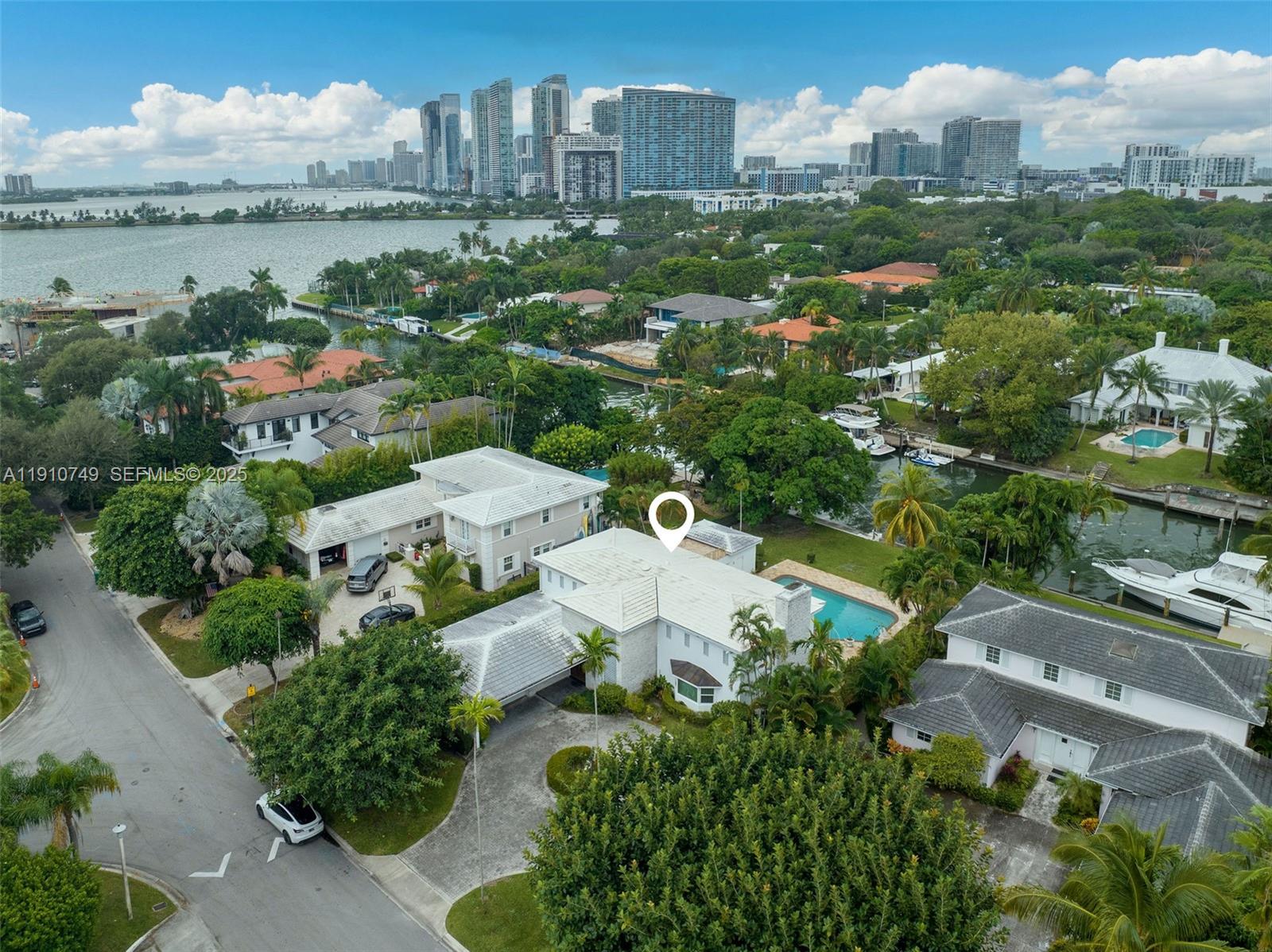 4403 Palm Ln Miami, FL 33137