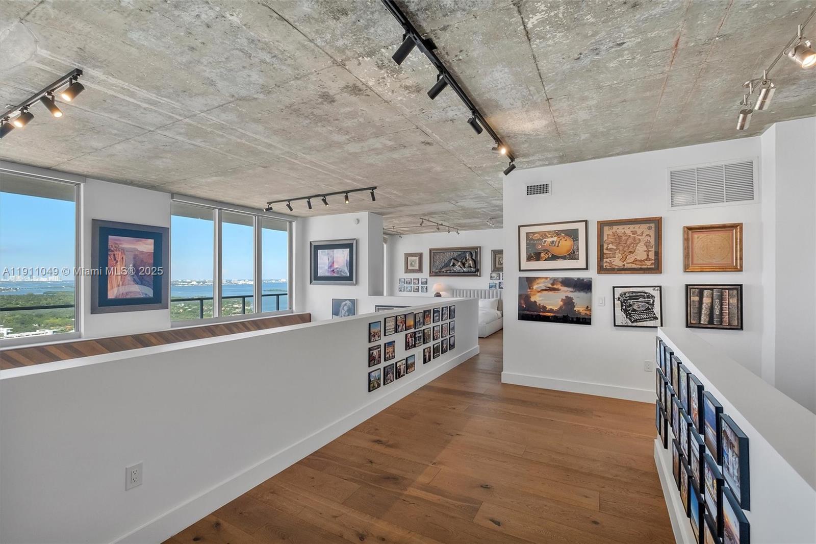 3470 E Coast Ave #PH202 Miami, FL 33137