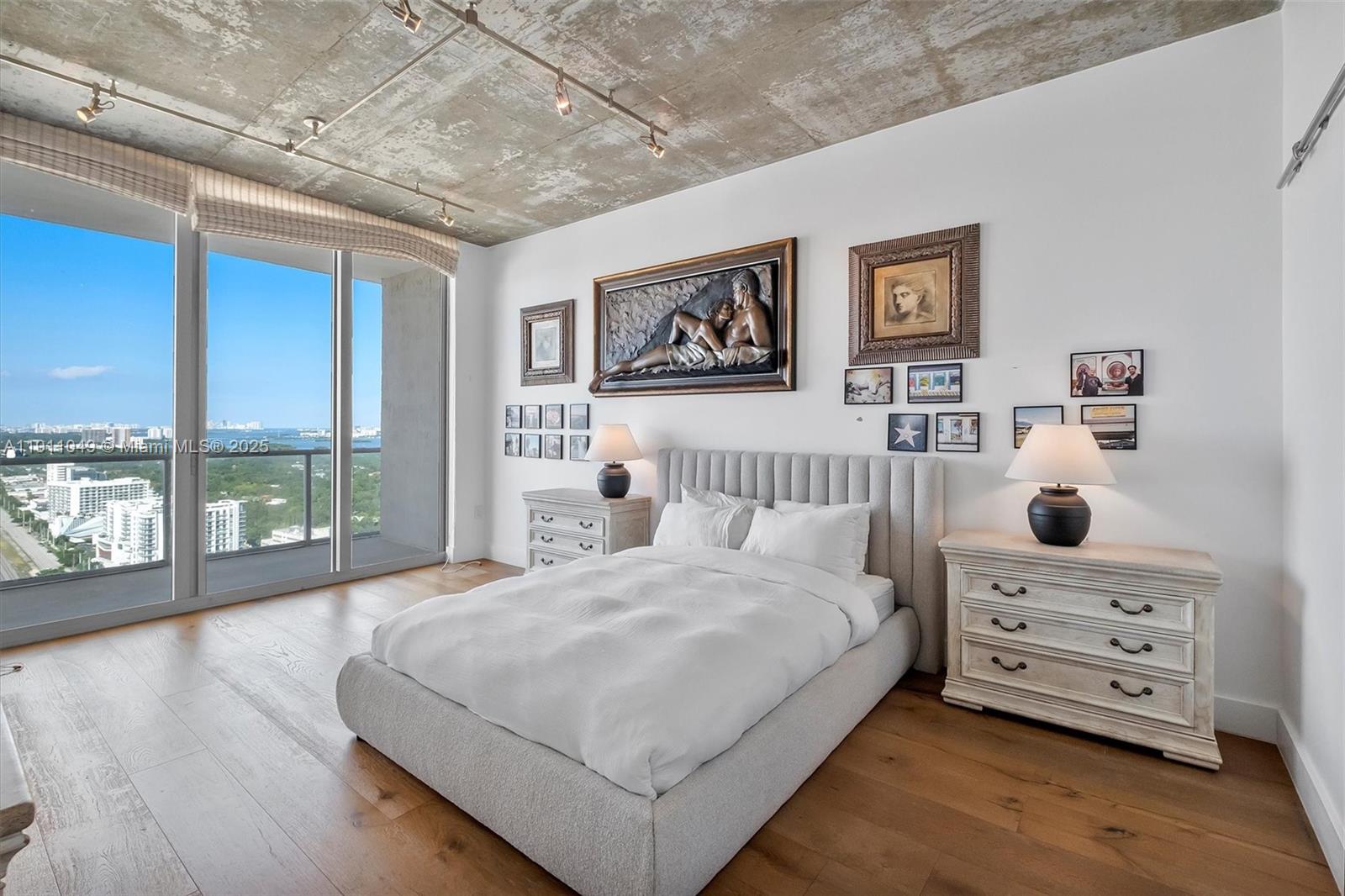 3470 E Coast Ave #PH202 Miami, FL 33137