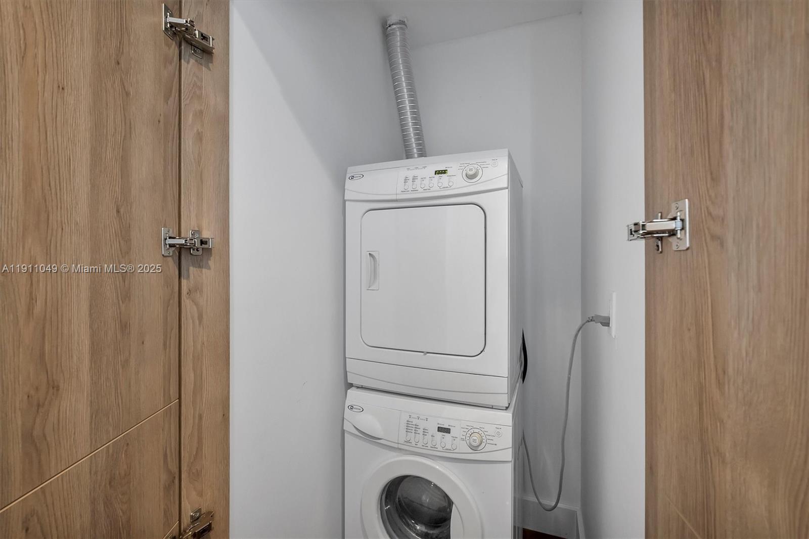 3470 E Coast Ave #PH202 Miami, FL 33137