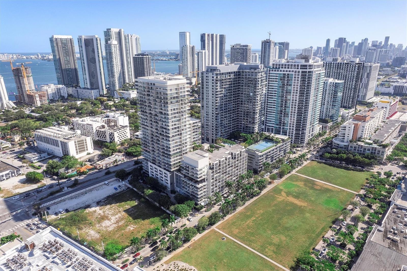 3470 E Coast Ave #PH202 Miami, FL 33137