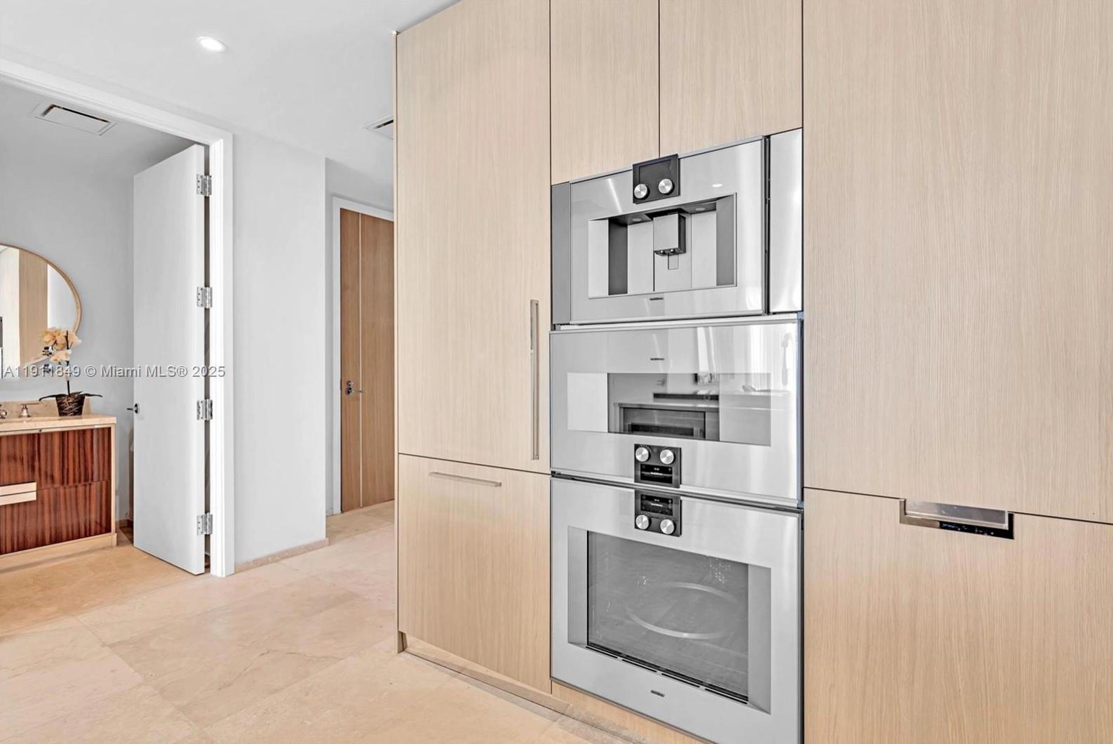 15701 Collins Ave #703 Sunny Isles Beach, FL 33160