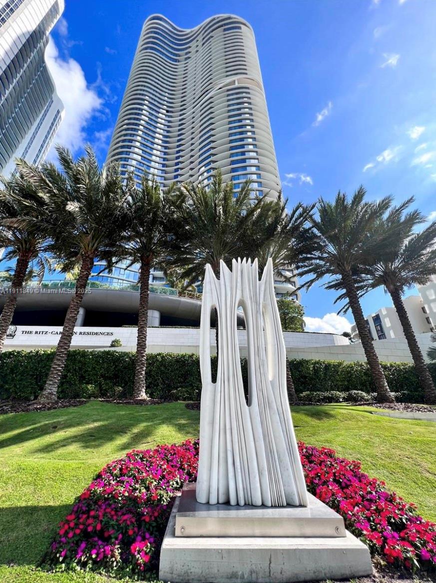 15701 Collins Ave #703 Sunny Isles Beach, FL 33160