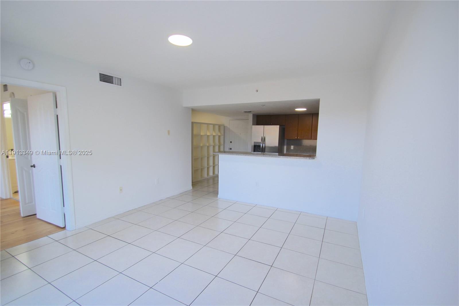 218 NW 12th Ave #502 Miami, FL 33128