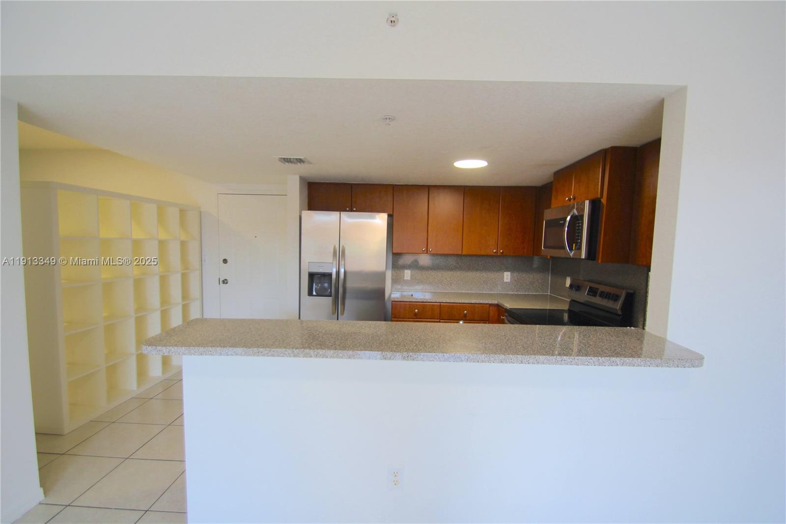 218 NW 12th Ave #502 Miami, FL 33128