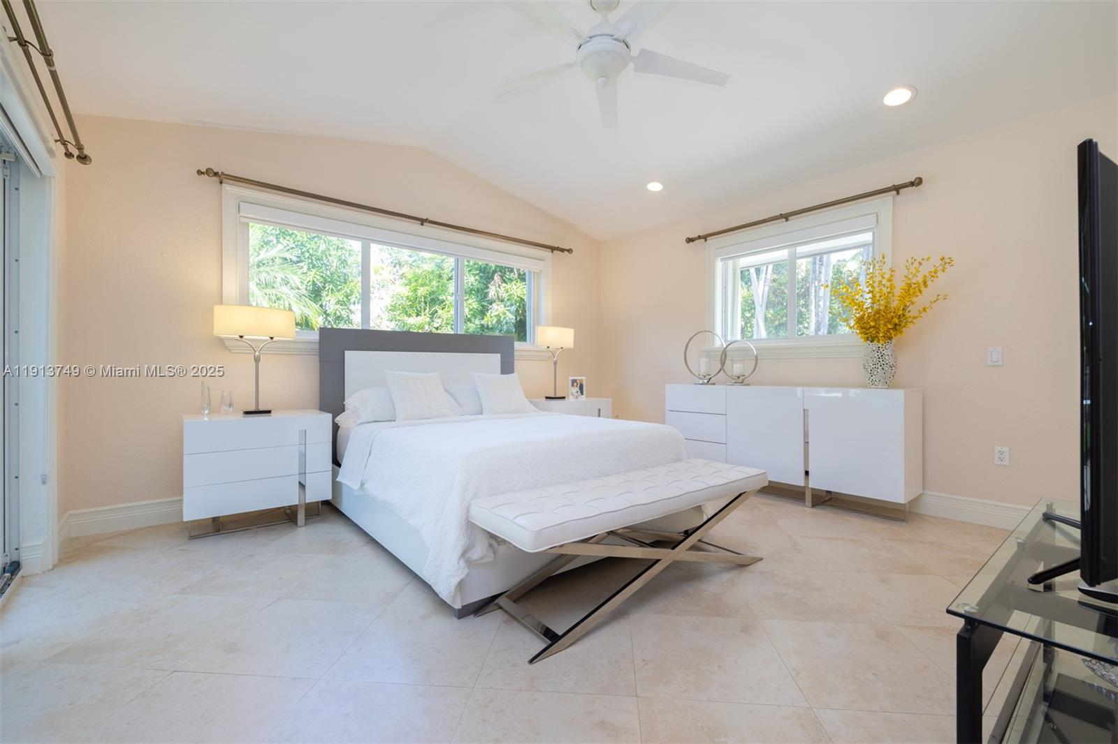 7605 SW 178th Ter Palmetto Bay, FL 33157