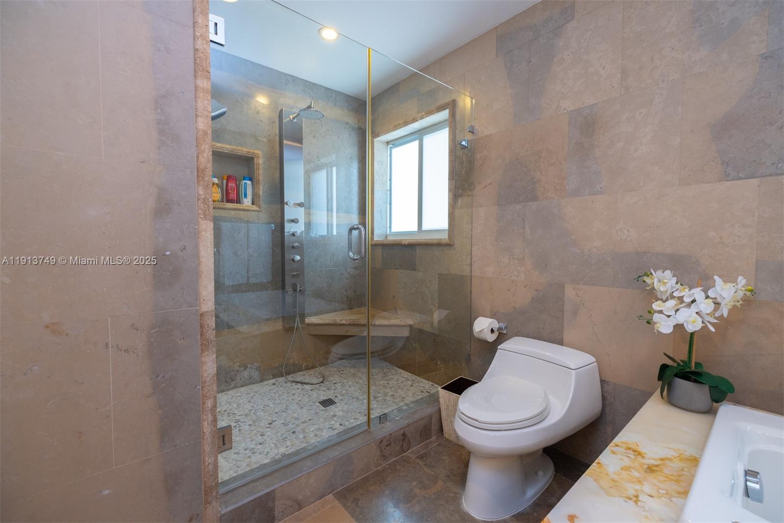 7605 SW 178th Ter Palmetto Bay, FL 33157