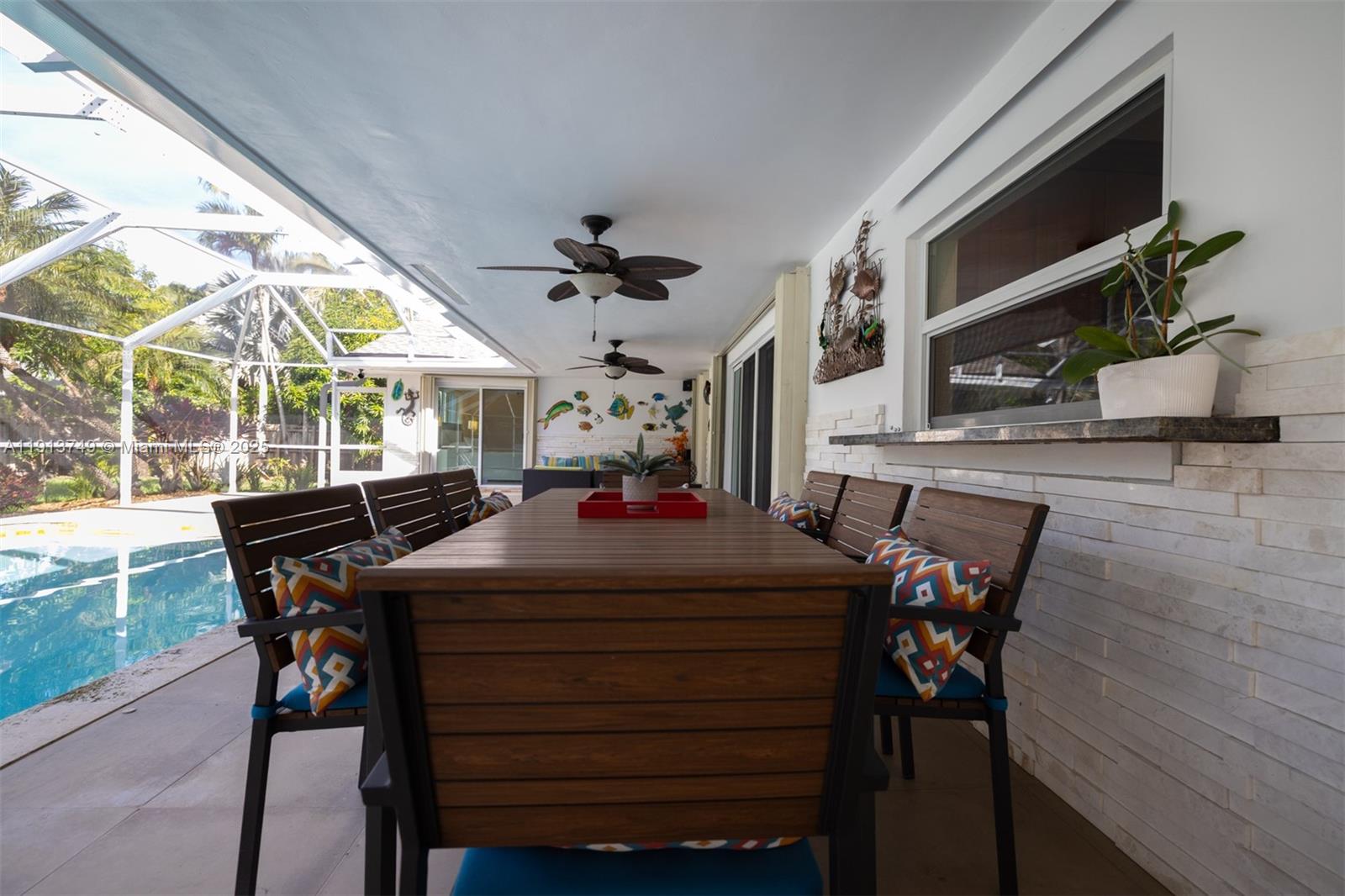 7605 SW 178th Ter Palmetto Bay, FL 33157