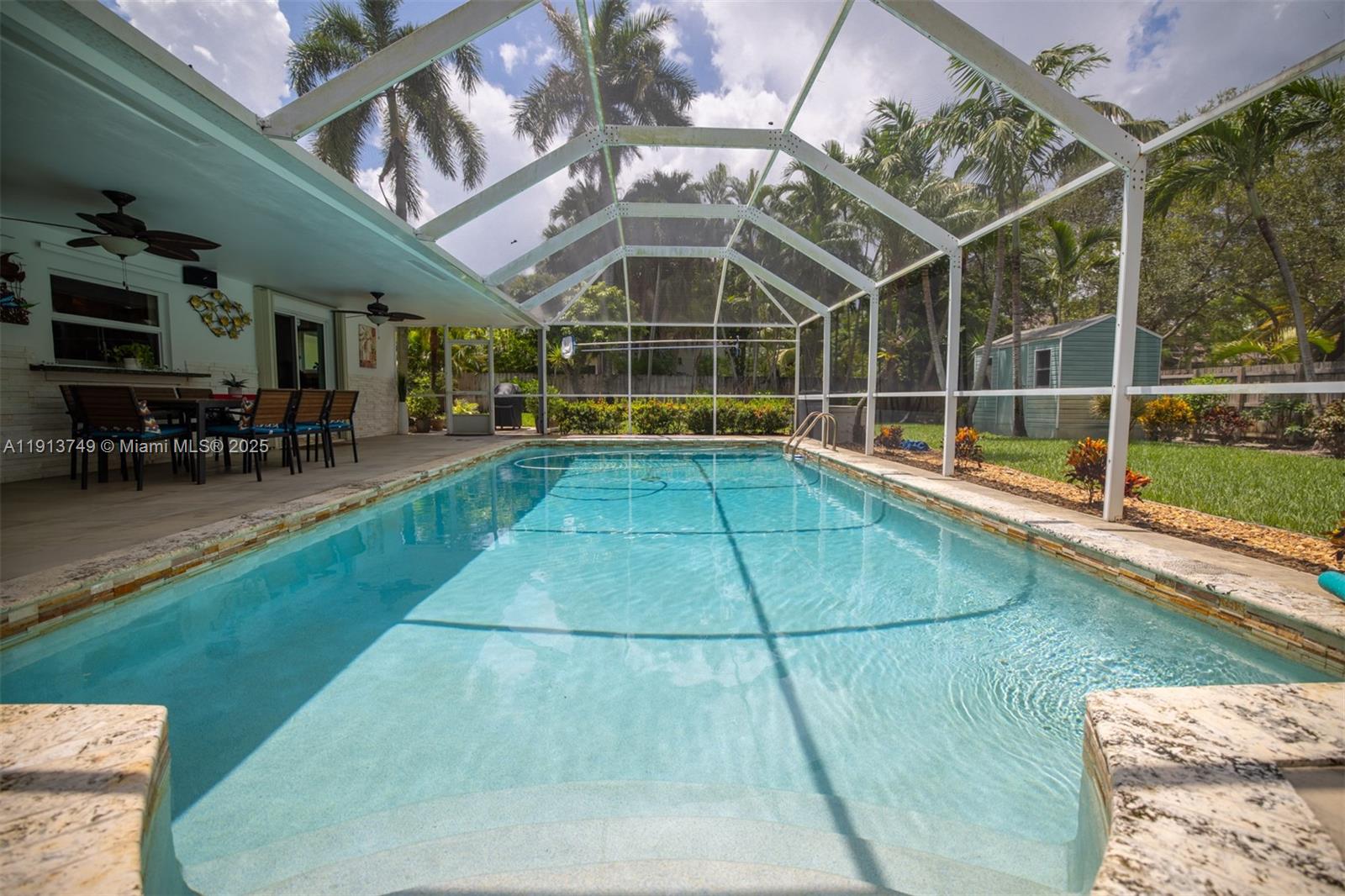 7605 SW 178th Ter Palmetto Bay, FL 33157