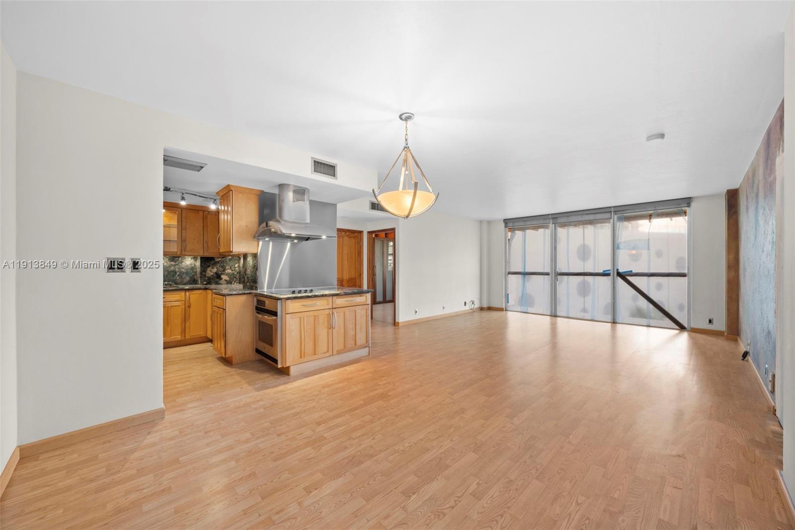 3301 NE 5th Ave #720