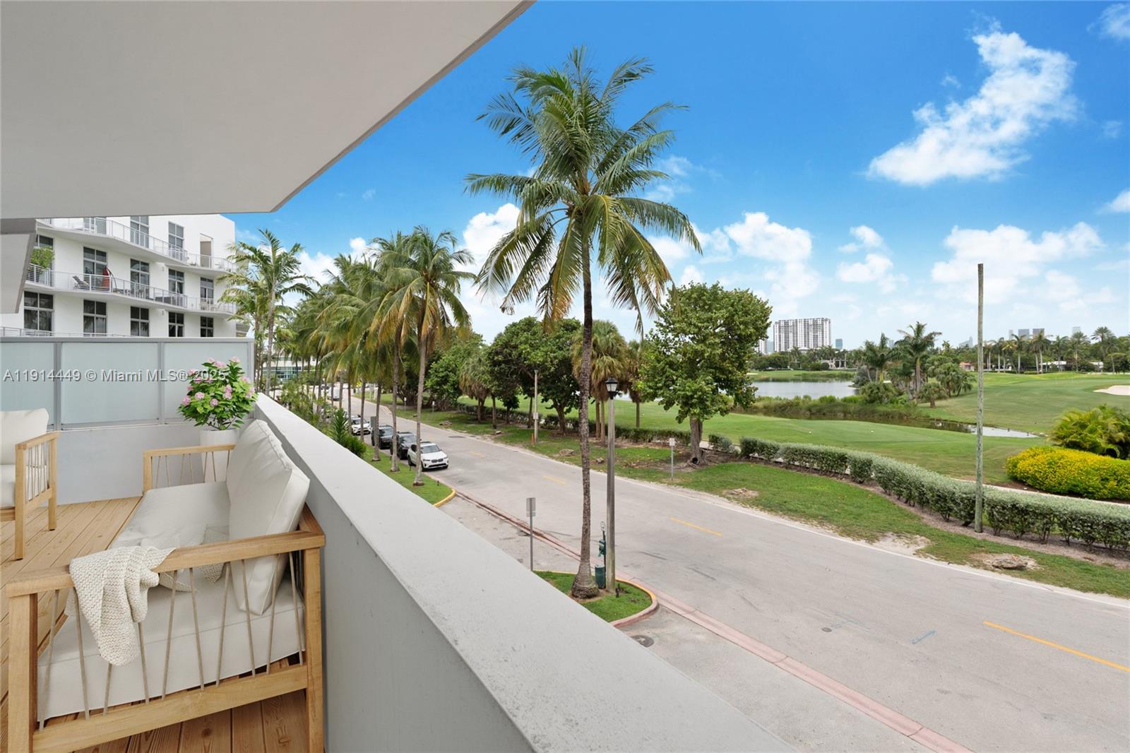 2001 Meridian Ave #314 Miami Beach, FL 33139