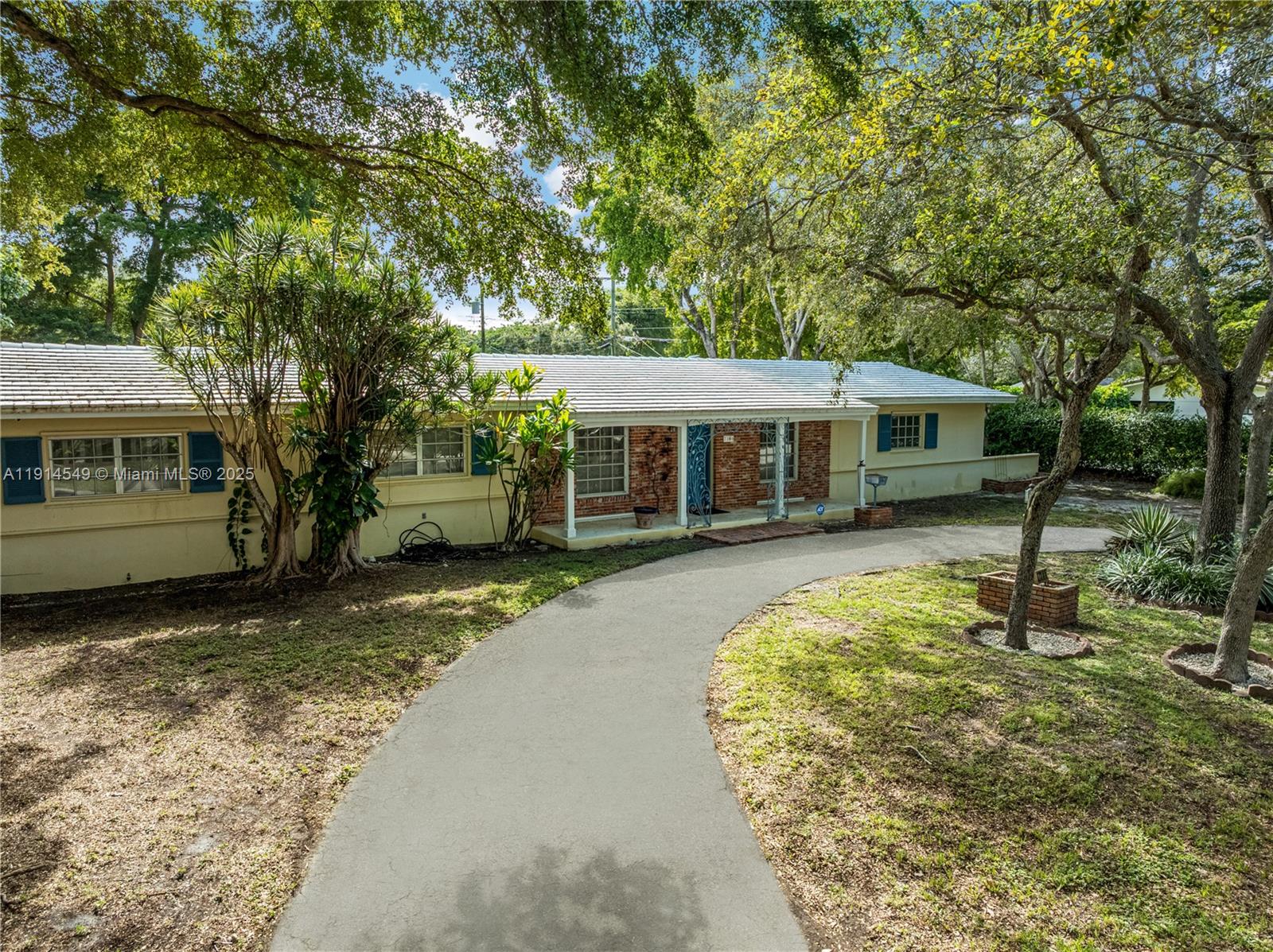 7380 SW 130th St Pinecrest, FL 33156