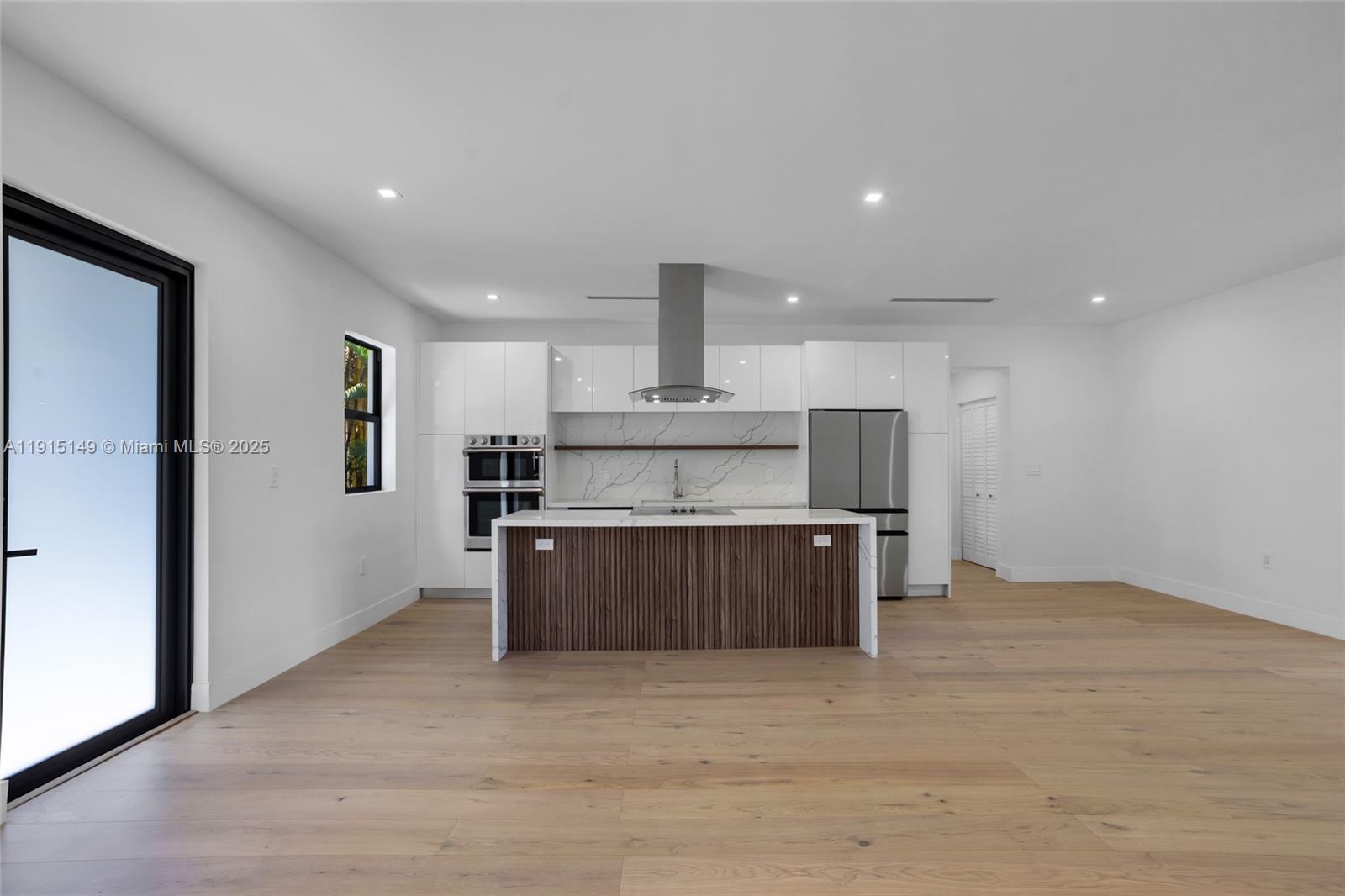 53 NW 107th St Miami Shores, FL 33168