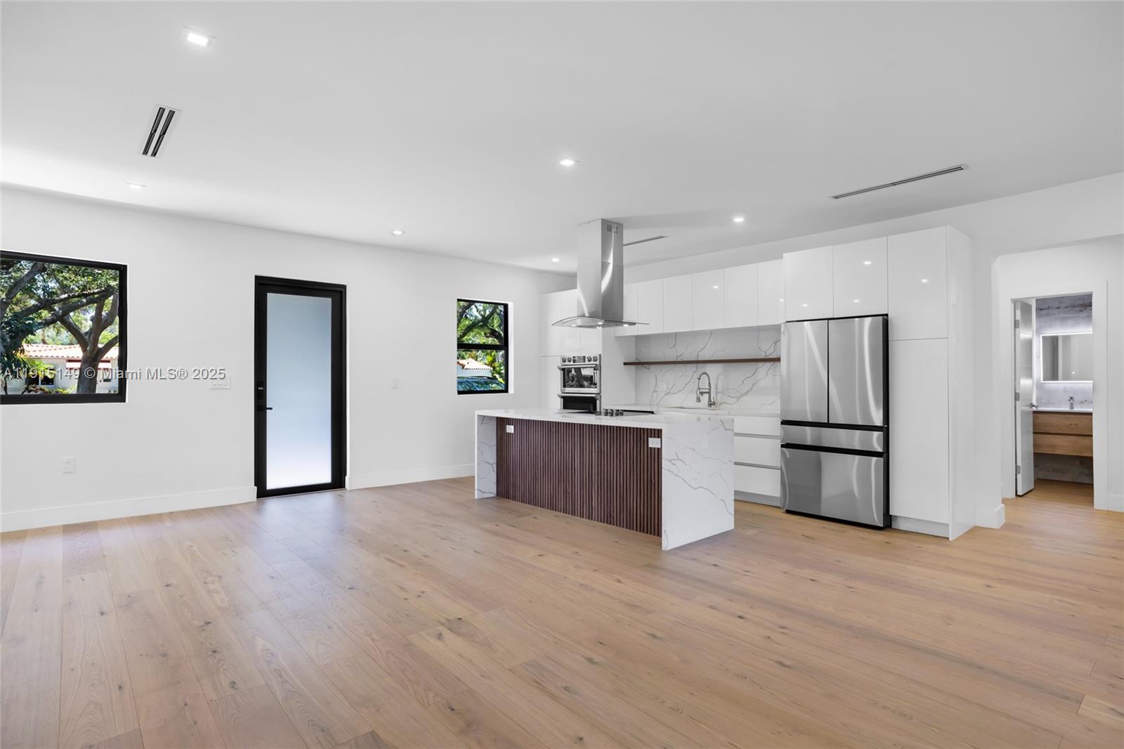 53 NW 107th St Miami Shores, FL 33168