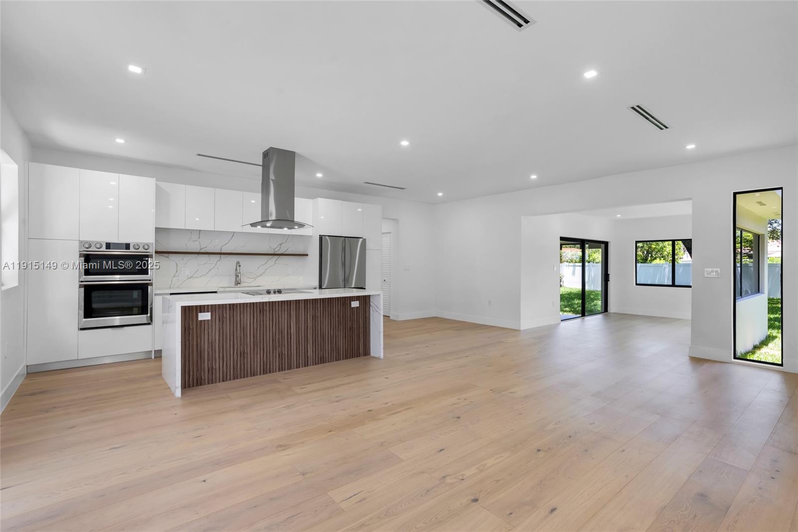 53 NW 107th St Miami Shores, FL 33168