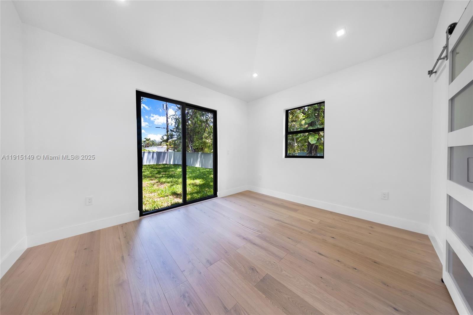 53 NW 107th St Miami Shores, FL 33168