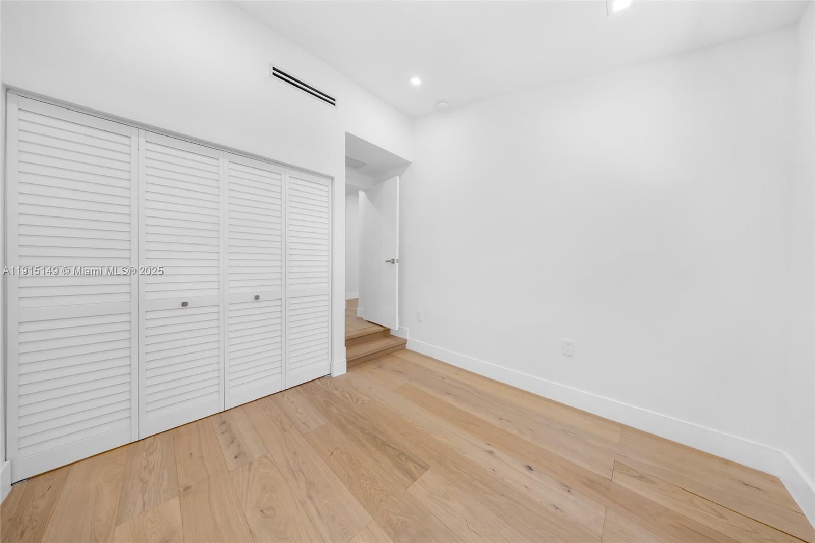 53 NW 107th St Miami Shores, FL 33168