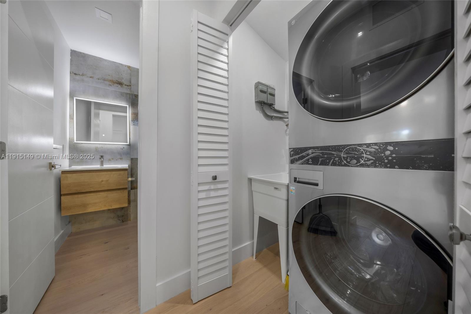 53 NW 107th St Miami Shores, FL 33168