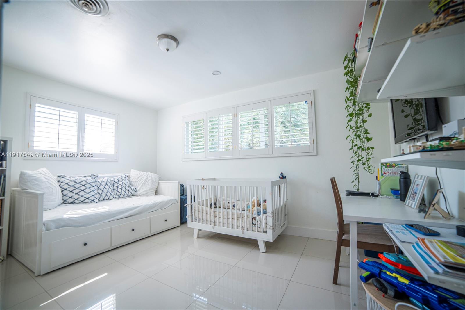 5955 SW 64th Ave South Miami, FL 33143