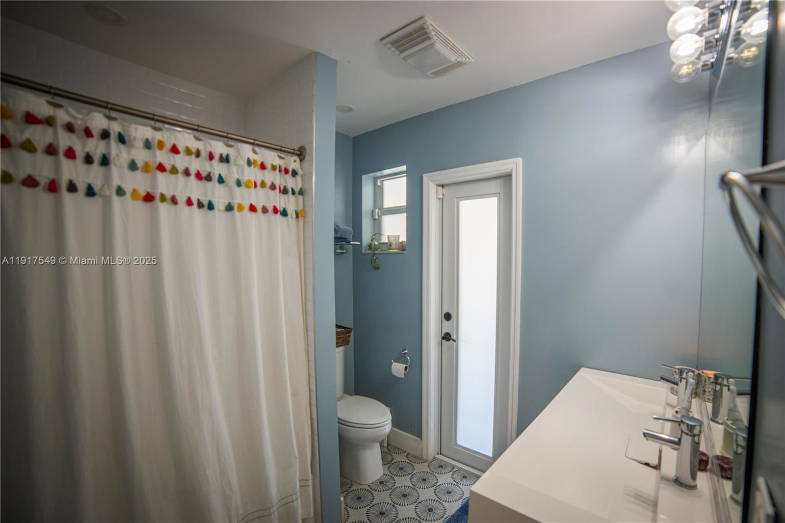 5955 SW 64th Ave South Miami, FL 33143