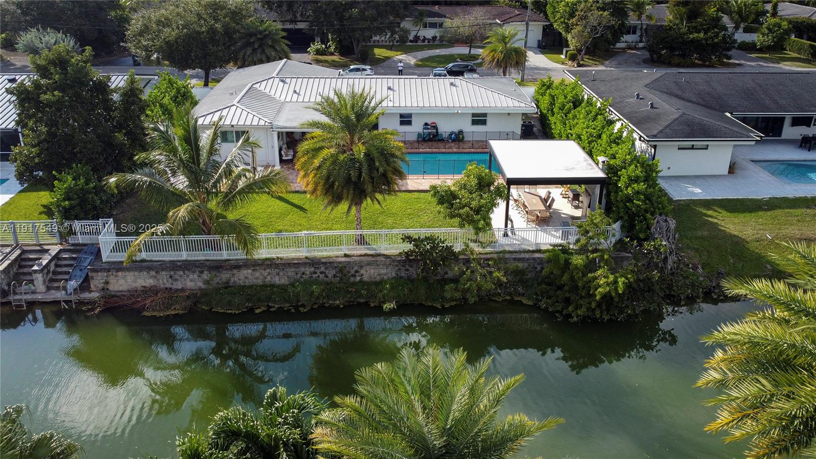 5955 SW 64th Ave South Miami, FL 33143