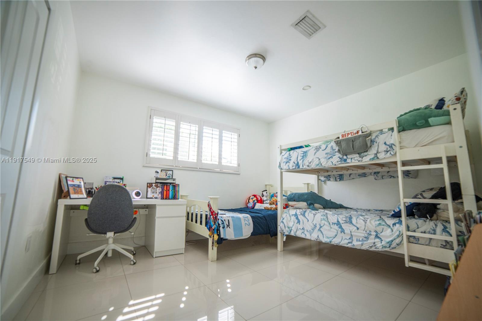 5955 SW 64th Ave South Miami, FL 33143