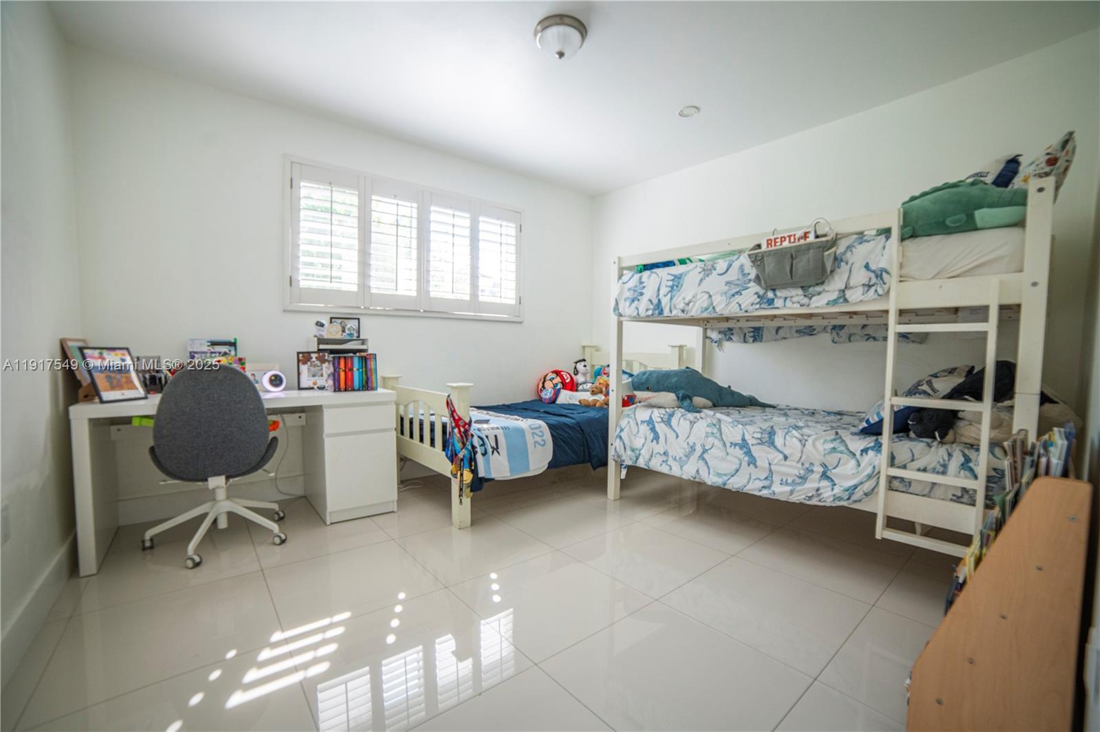 5955 SW 64th Ave South Miami, FL 33143