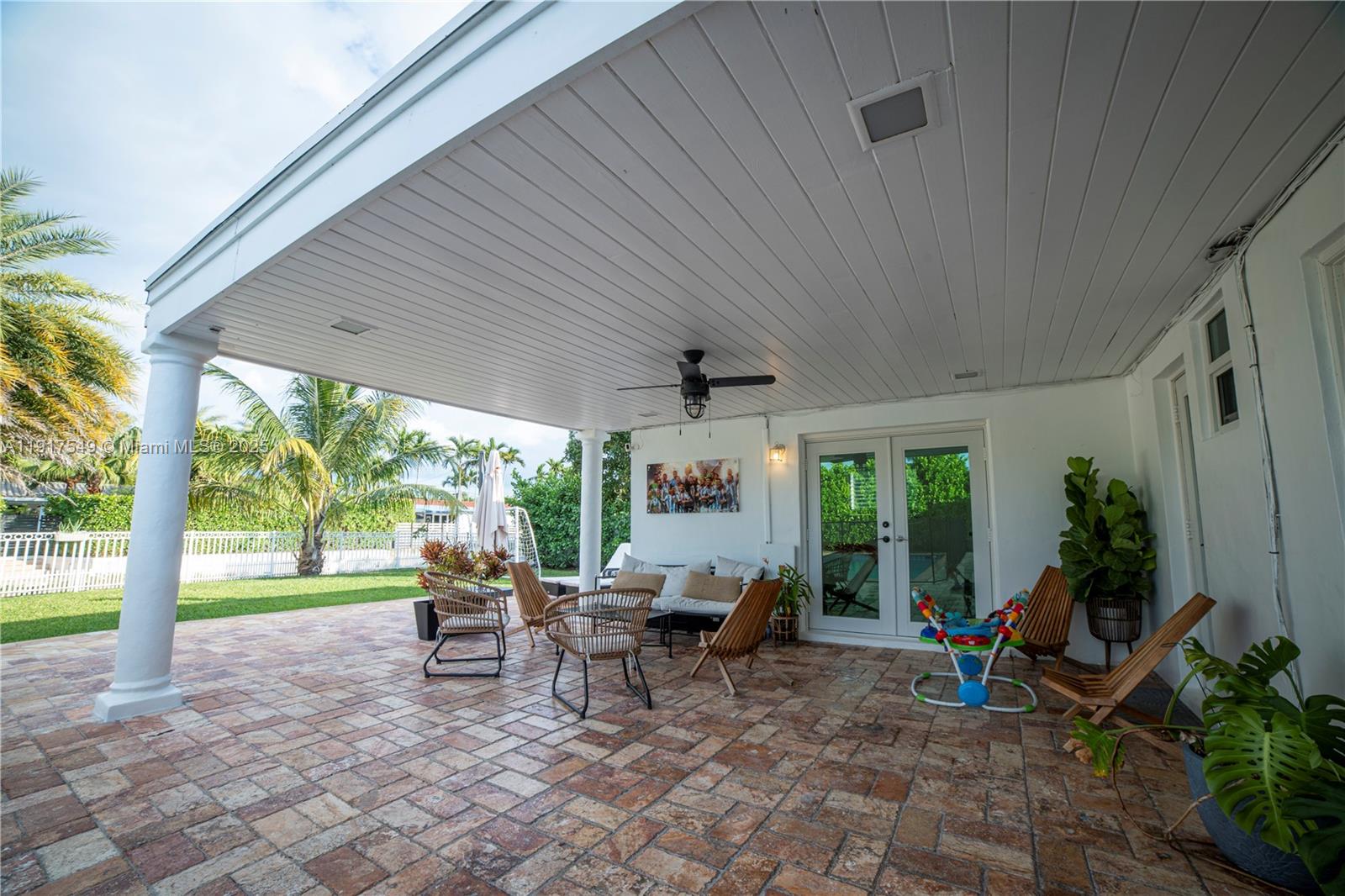 5955 SW 64th Ave South Miami, FL 33143