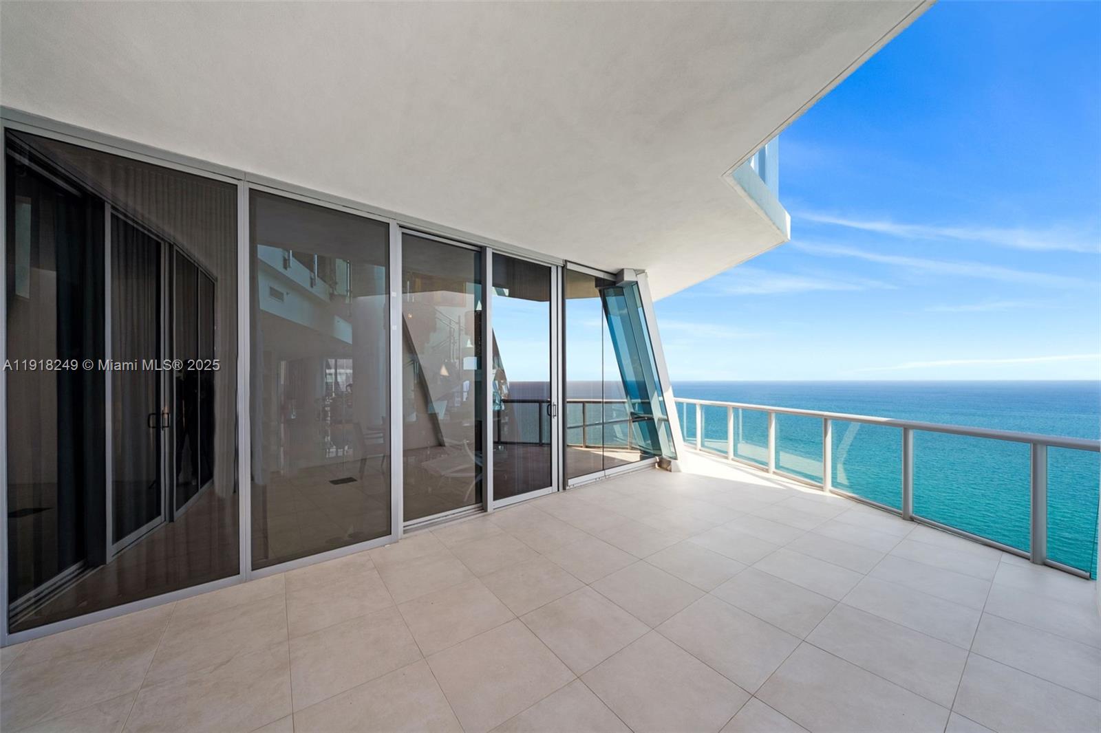 17121 Collins Ave #4806 Sunny Isles Beach, FL 33160