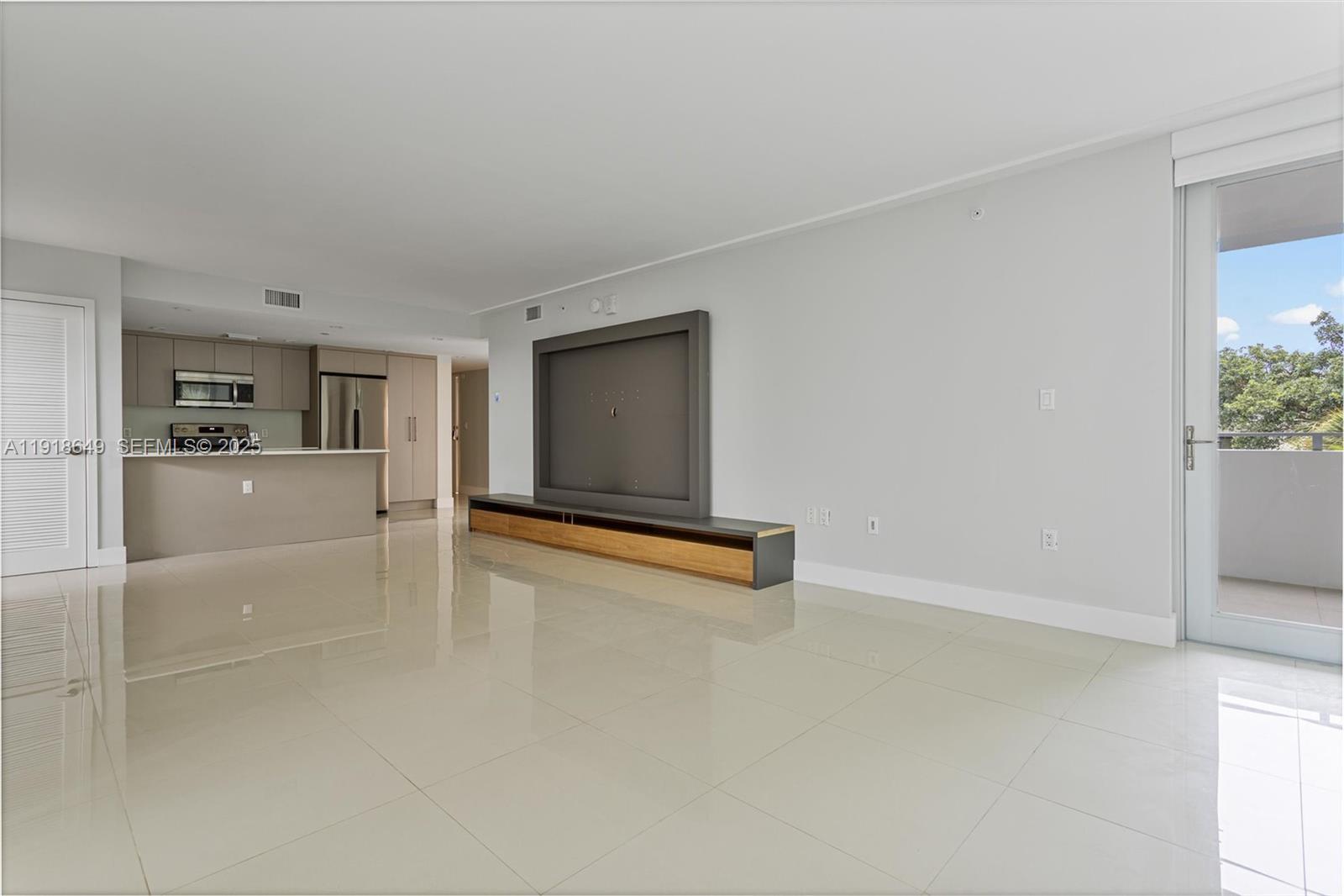 1150 101st St #203 Bay Harbor Islands, FL 33154