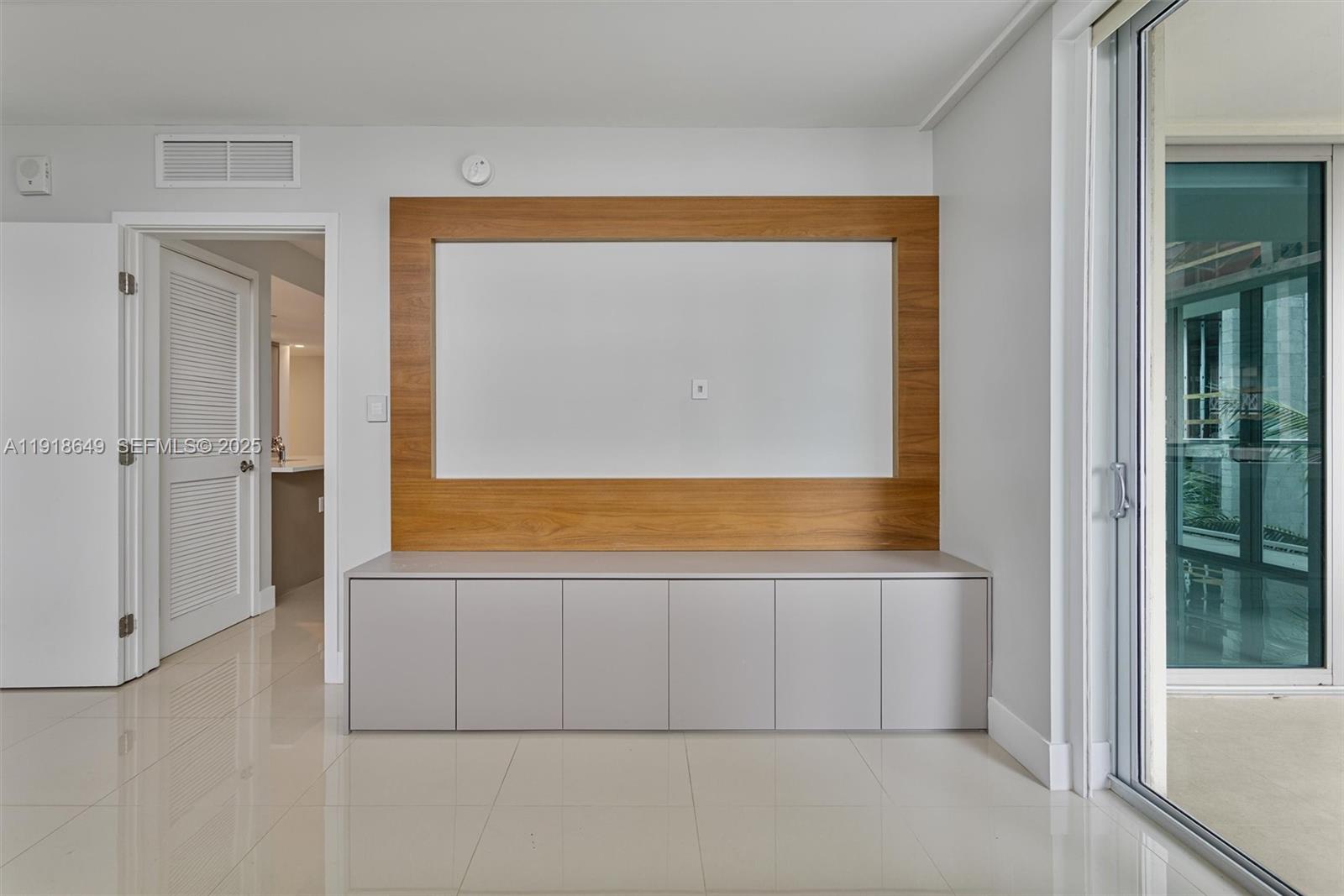 1150 101st St #203 Bay Harbor Islands, FL 33154