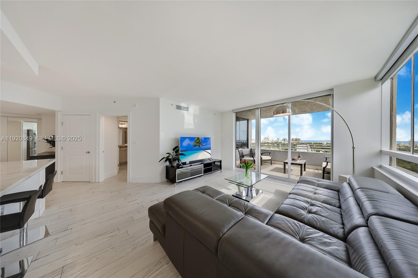 1330 West Ave #1414 Miami Beach, FL 33139