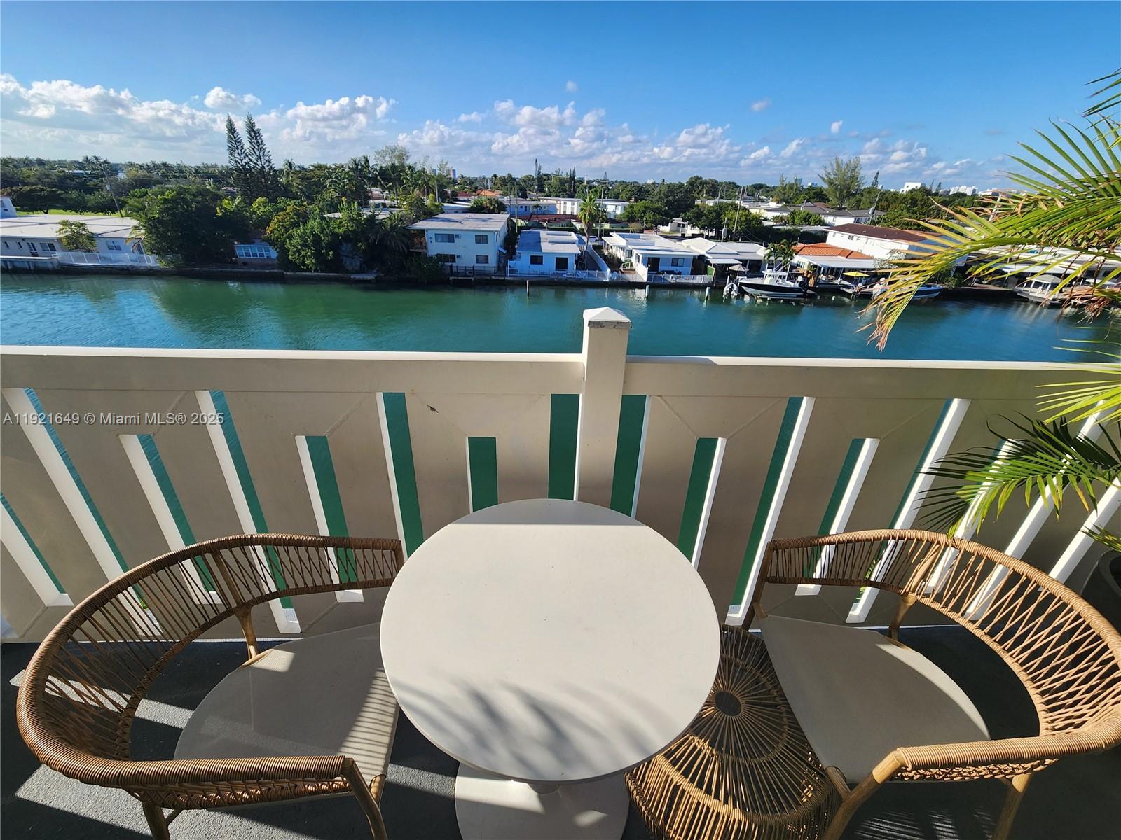 7900 Tatum Waterway Dr #506