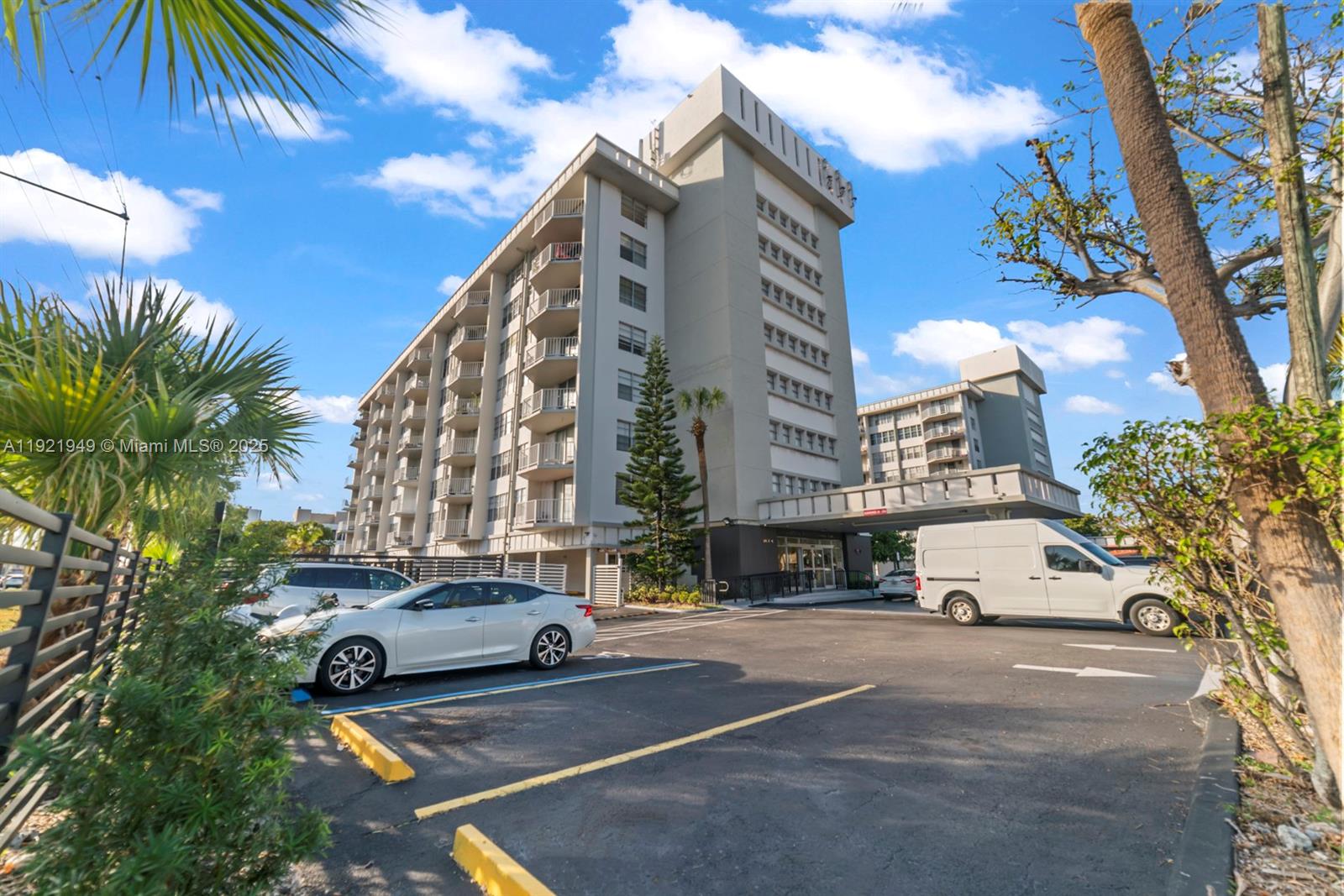 16710 NE 9th Ave #408