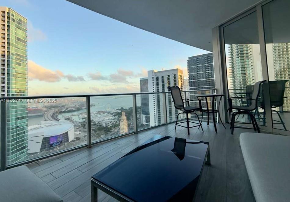 851 NE 1st Ave #3309 Miami, FL 33132
