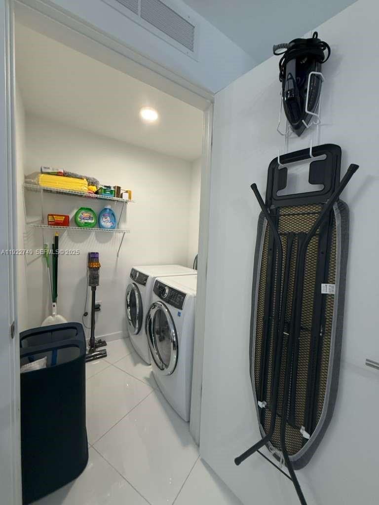 851 NE 1st Ave #3309 Miami, FL 33132