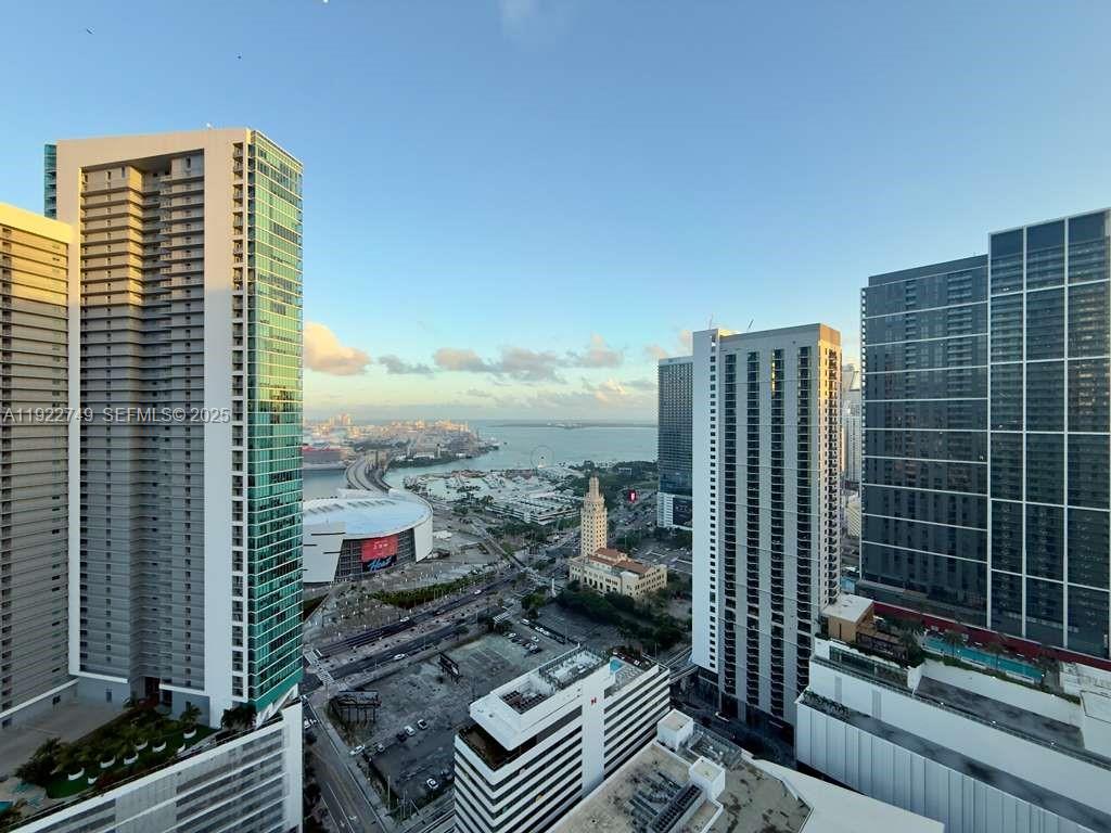 851 NE 1st Ave #3309 Miami, FL 33132