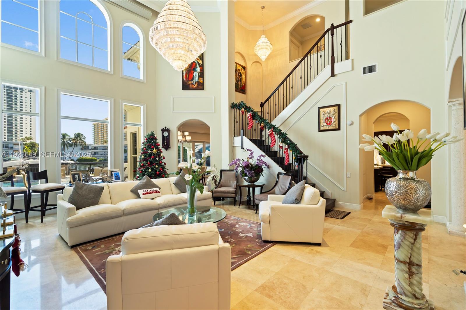 1555 Windjammer Way Hollywood, FL 33019