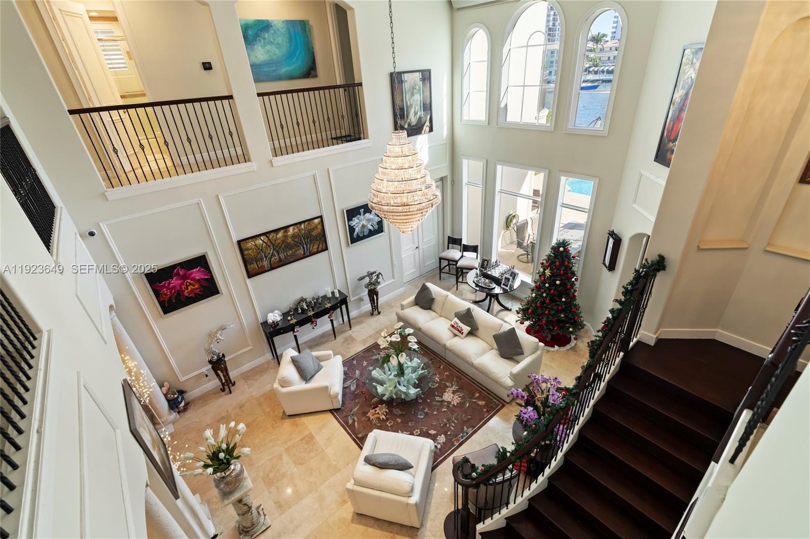 1555 Windjammer Way Hollywood, FL 33019