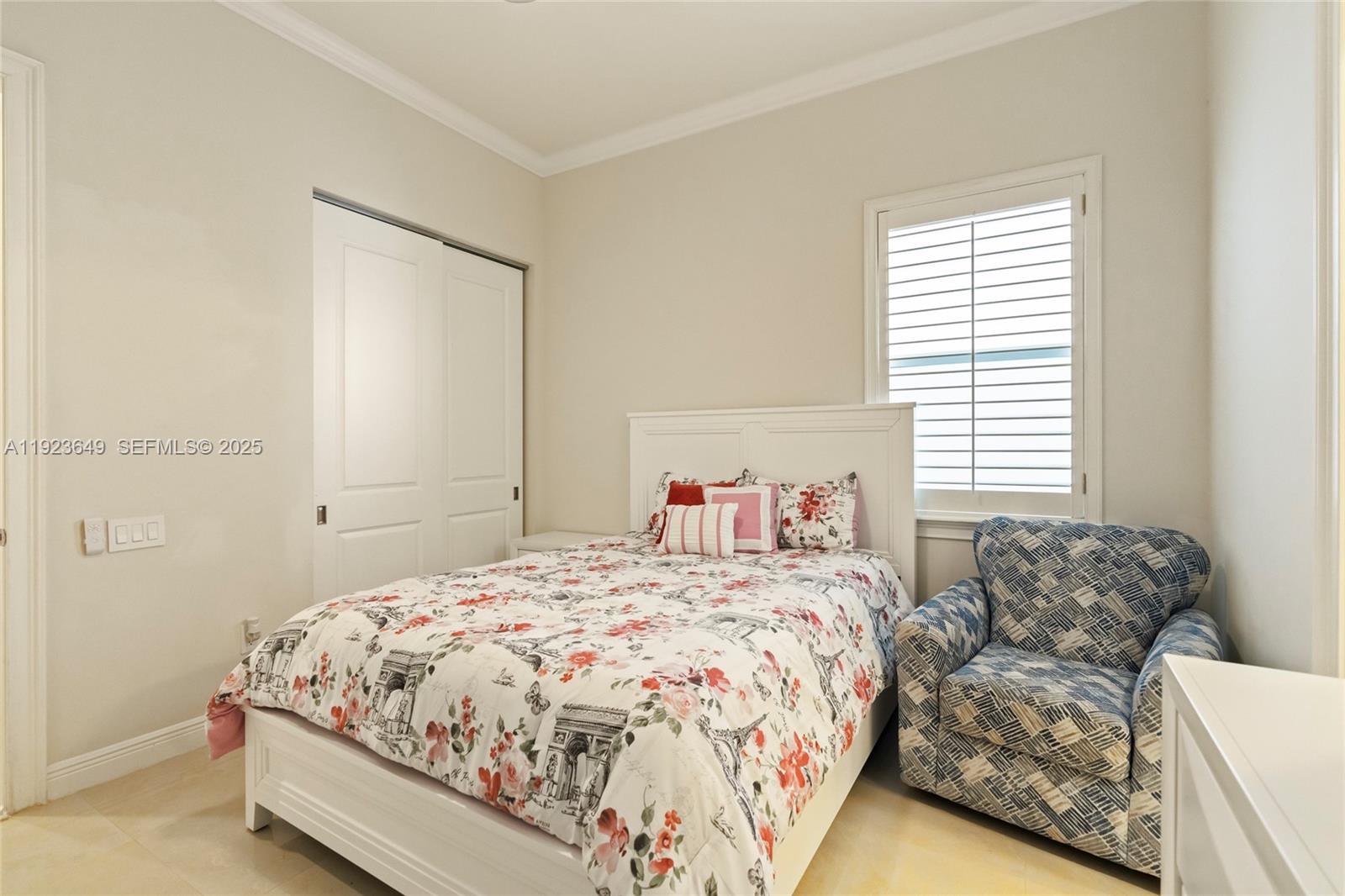 1555 Windjammer Way Hollywood, FL 33019