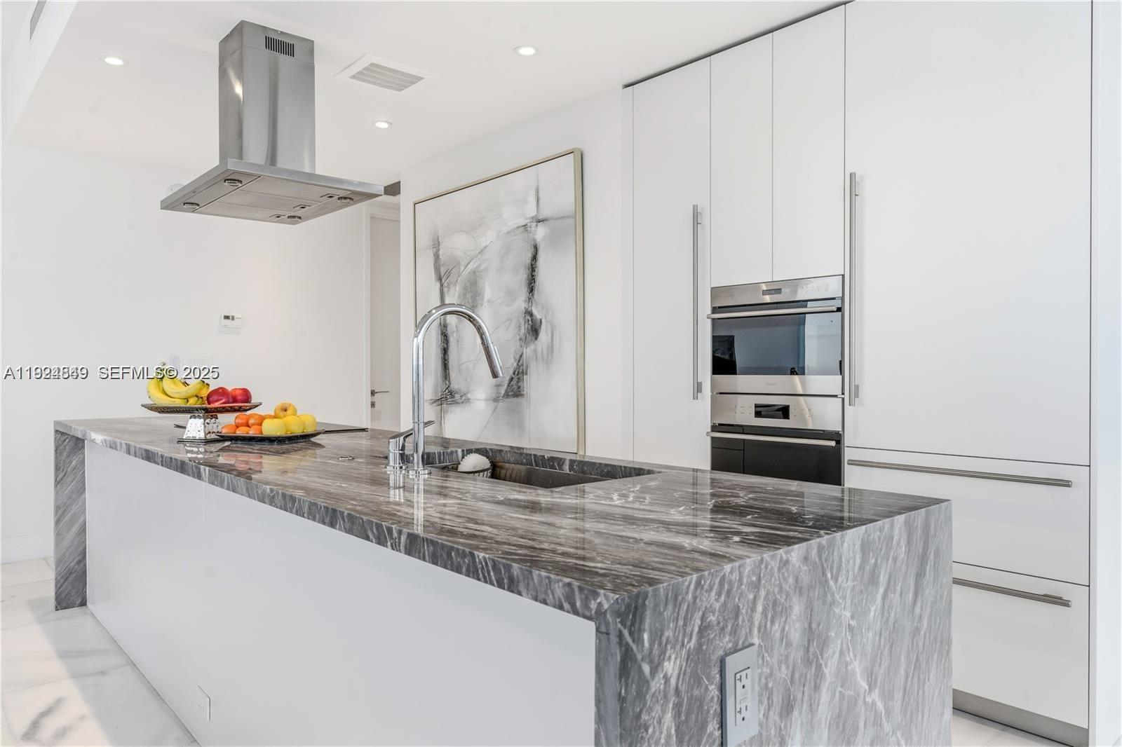 700 NE 26th Ter #3406 Miami, FL 33137