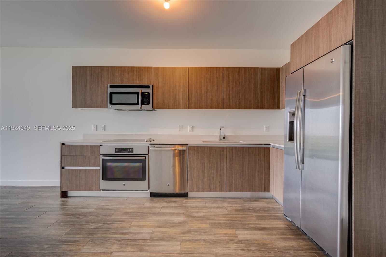 1600 SW 1st Ave #603 Miami, FL 33129