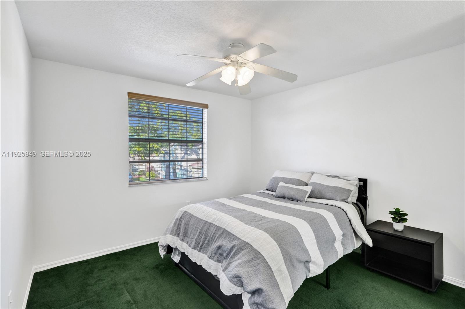 1256 NW 125th Ter Sunrise, FL 33323